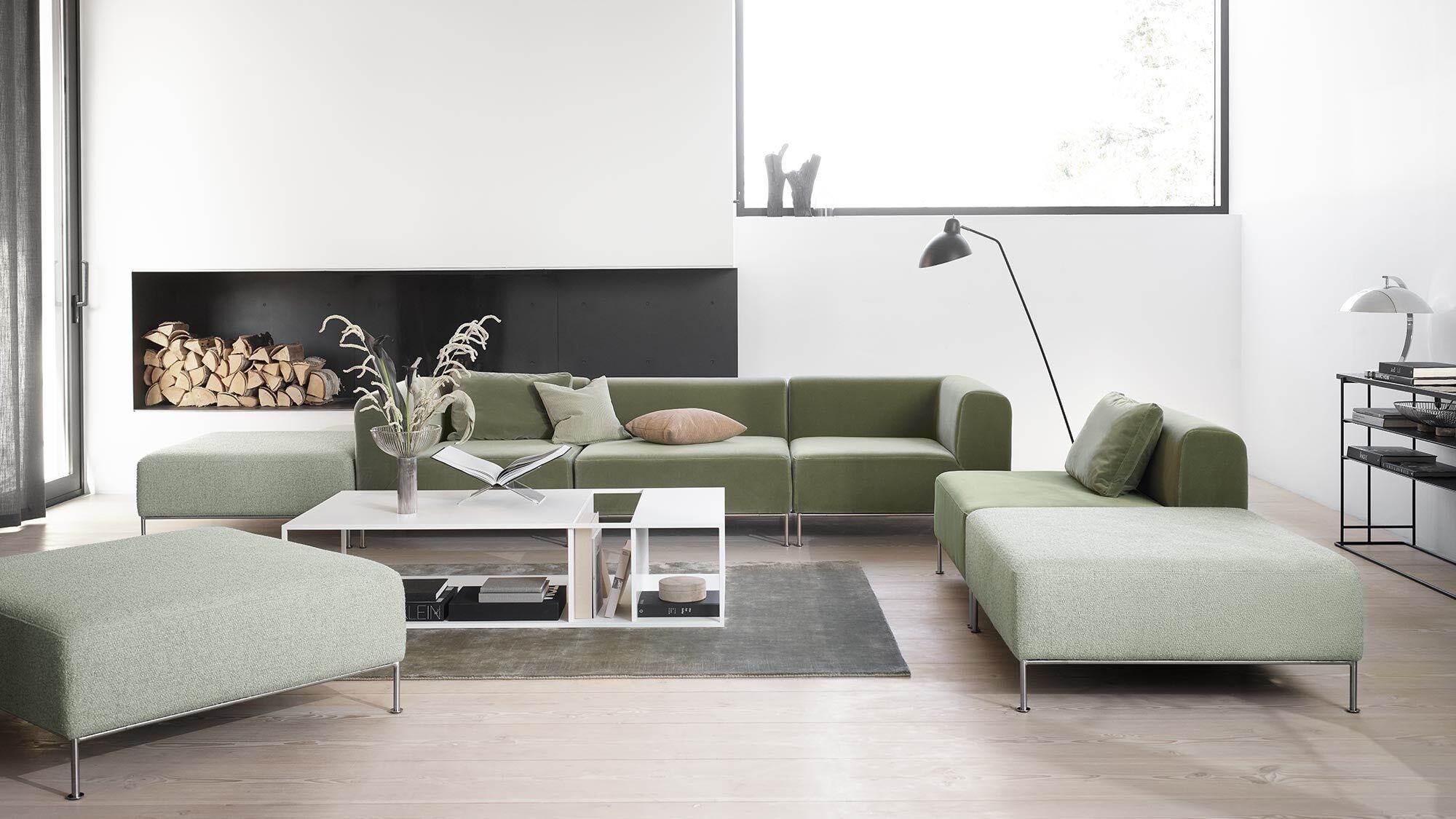 Philadelphia coffee table in white