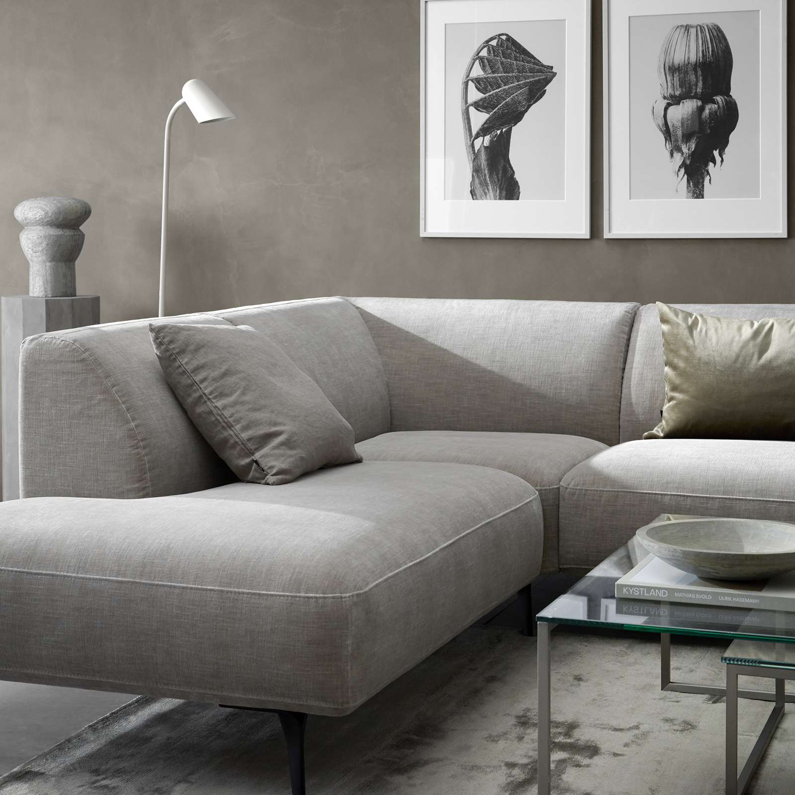 Modern Modena Chaise Sofa by BoConcept